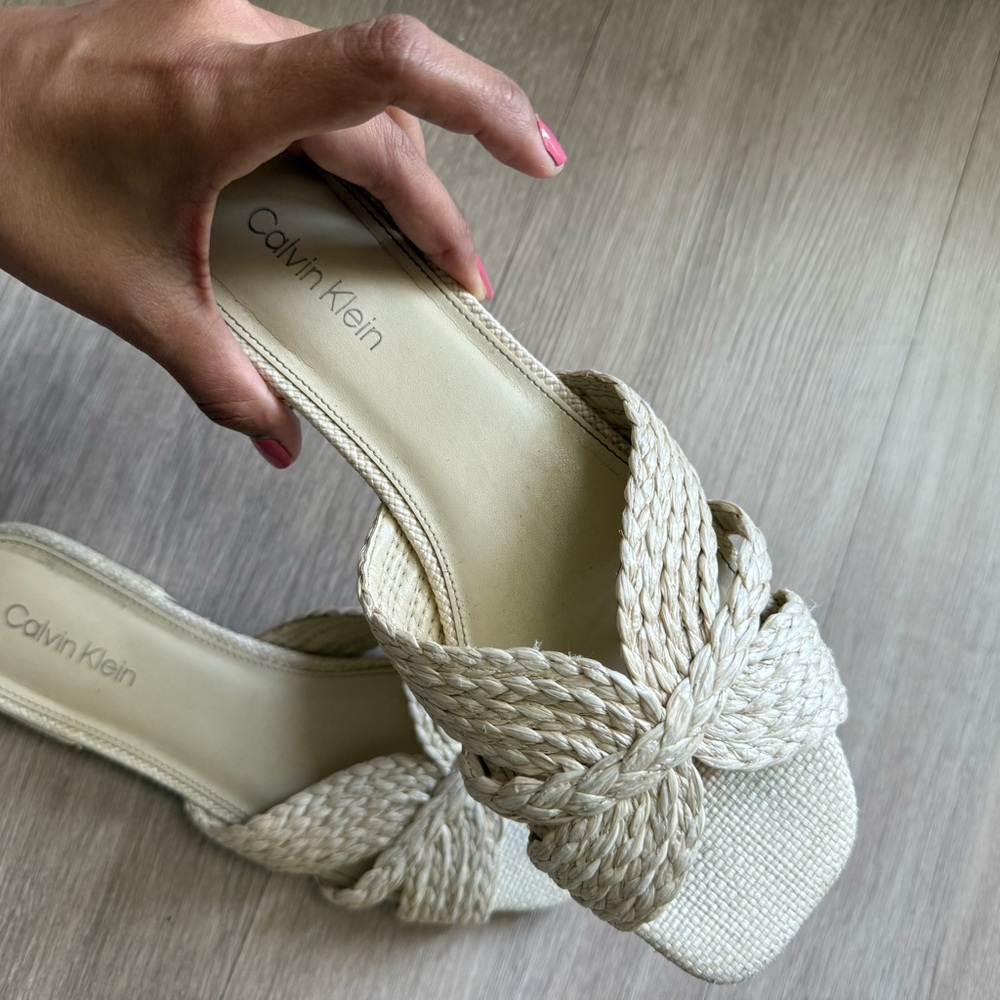 Calvin Klein Women's Beige Woven Sandals